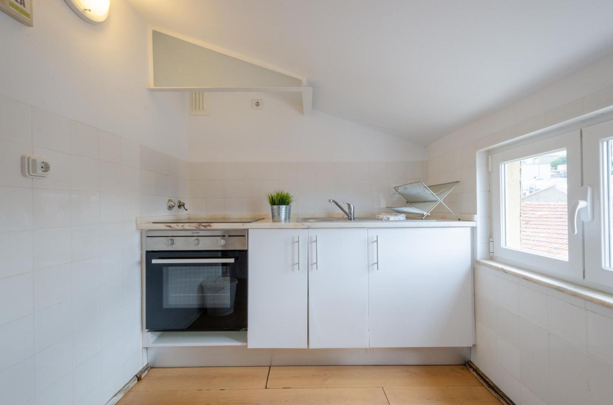 Apartment 118 D - Avenida Roof Lissabon